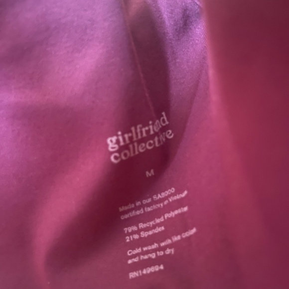 GIRLFRIEND COLLECTIVE MATCHING TOP AND LEGGINGS SET - Picture 10 of 10